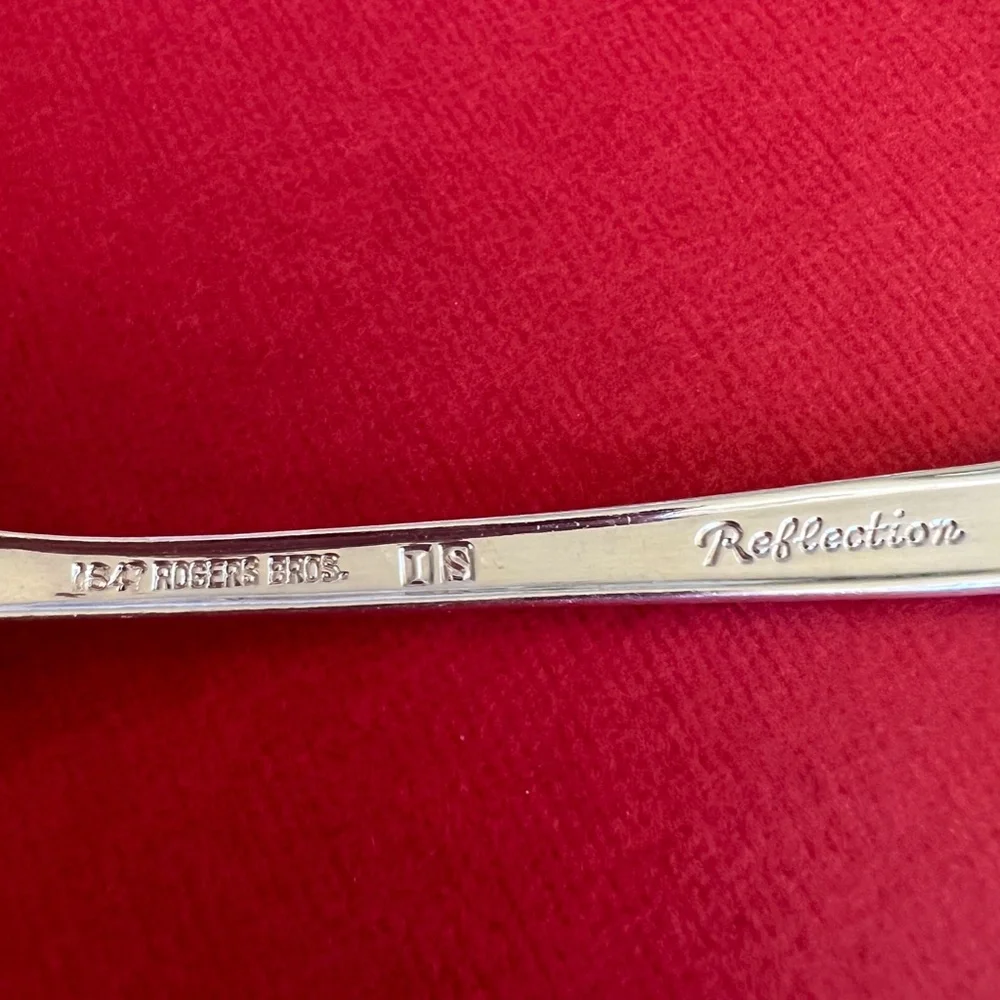 Rogers Bros. Silverplate Sugar/Jelly Scalloped Spoon